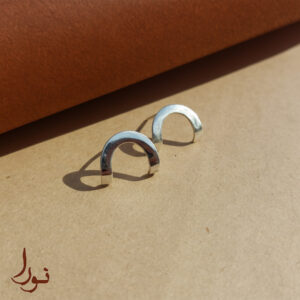 گوشواره نیم دایره