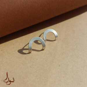 گوشواره نیم دایره