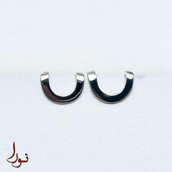 گوشواره نیم دایره